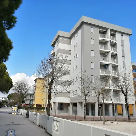Apartament Lion *